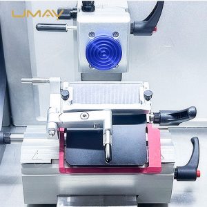 Advanced Cryostat Microtome with Intelligent Refrigeration and Stable Sectioning-2