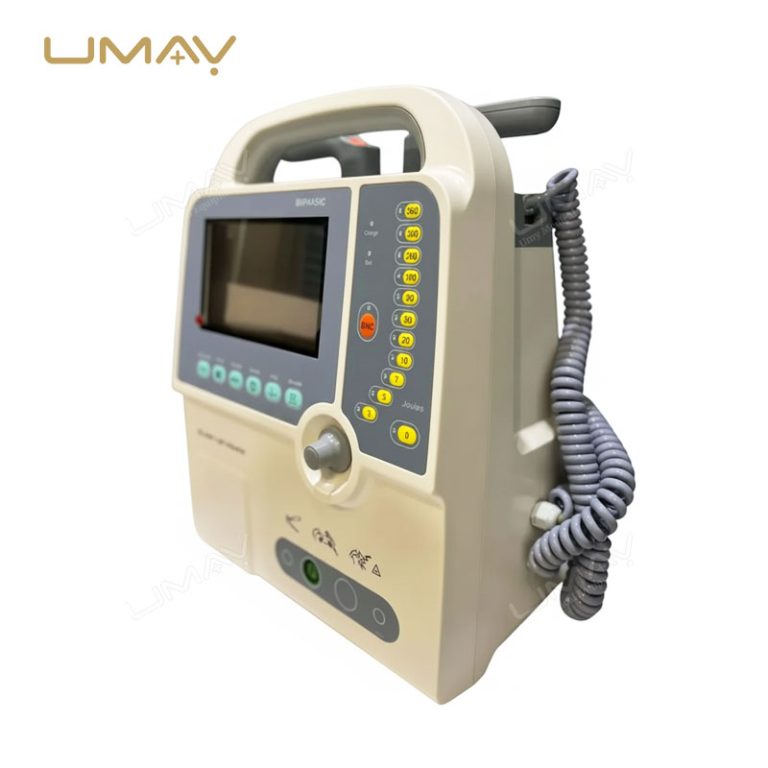 Defibrillator monitor with 7-inch display and advanced ECG capabilities